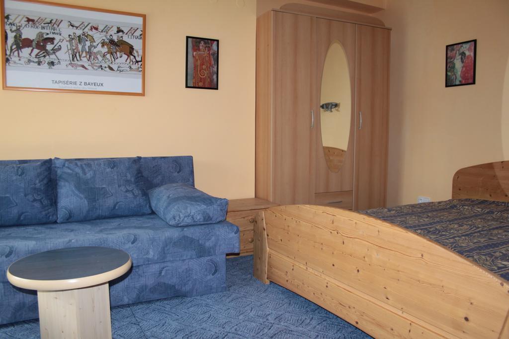 Apartment Amelie Rožnov pod Radhoštěm Rum bild