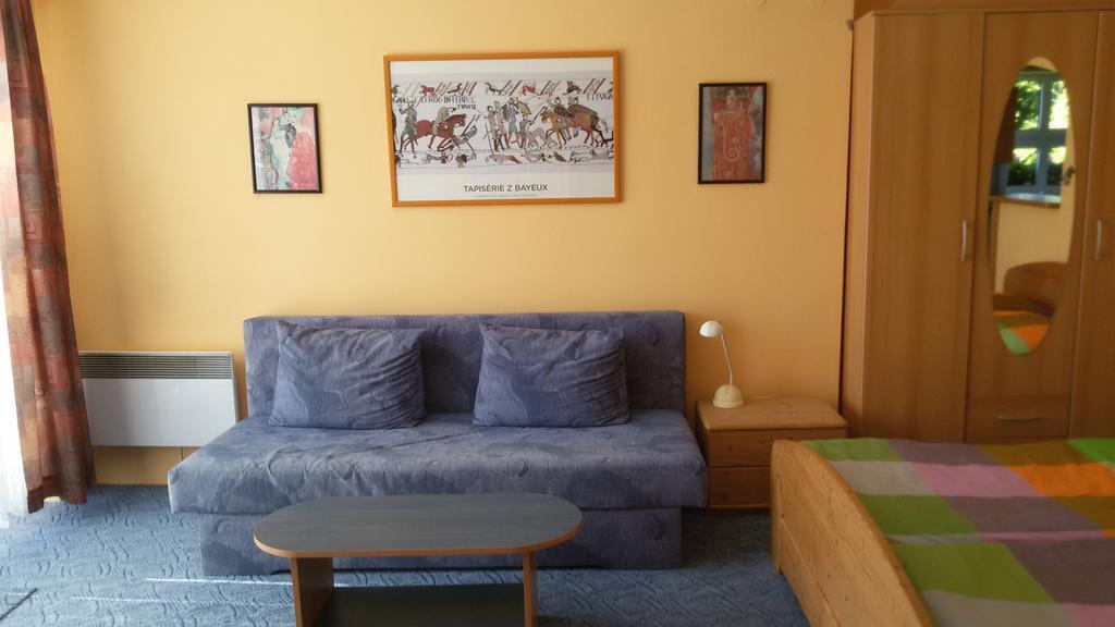 Apartment Amelie Rožnov pod Radhoštěm Exteriör bild